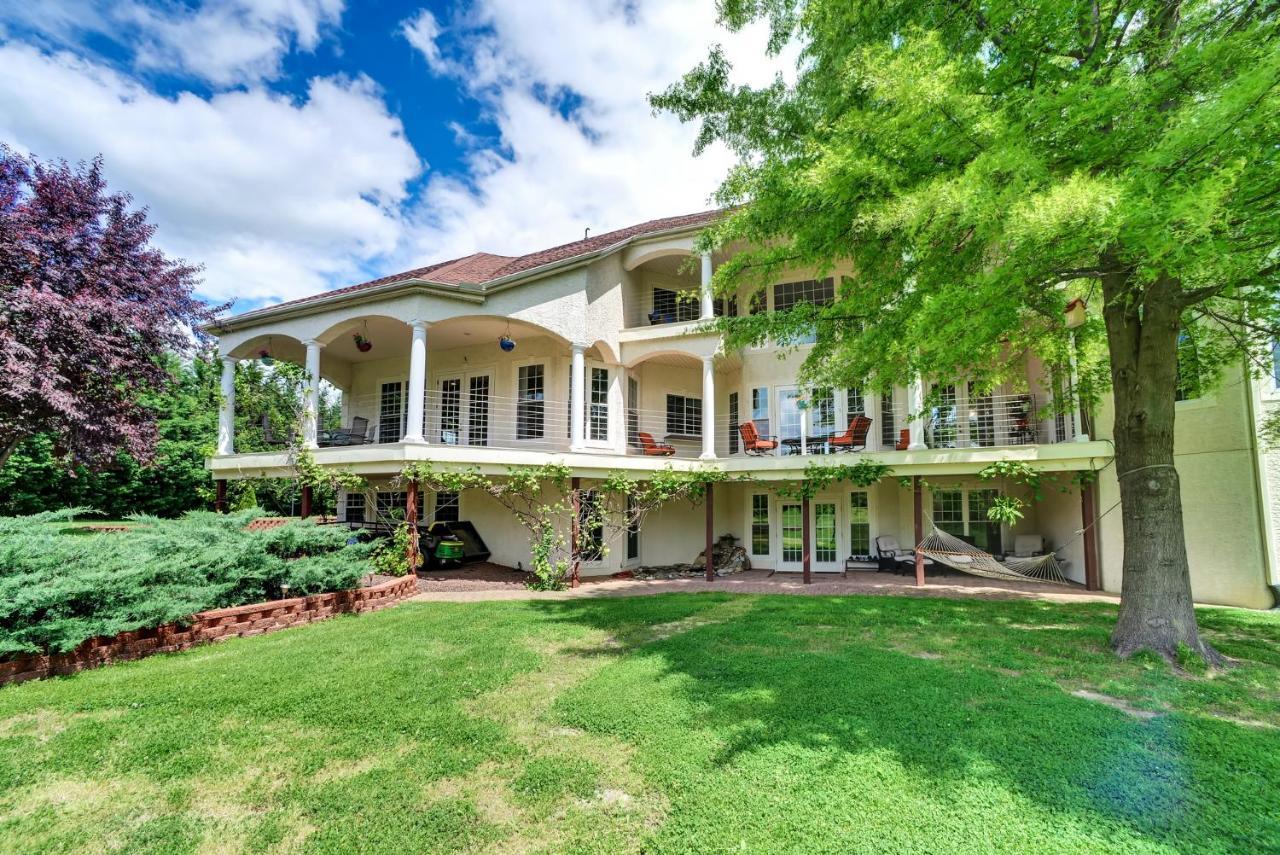 Whispering Oak Mansion Apartment Bear Екстериор снимка